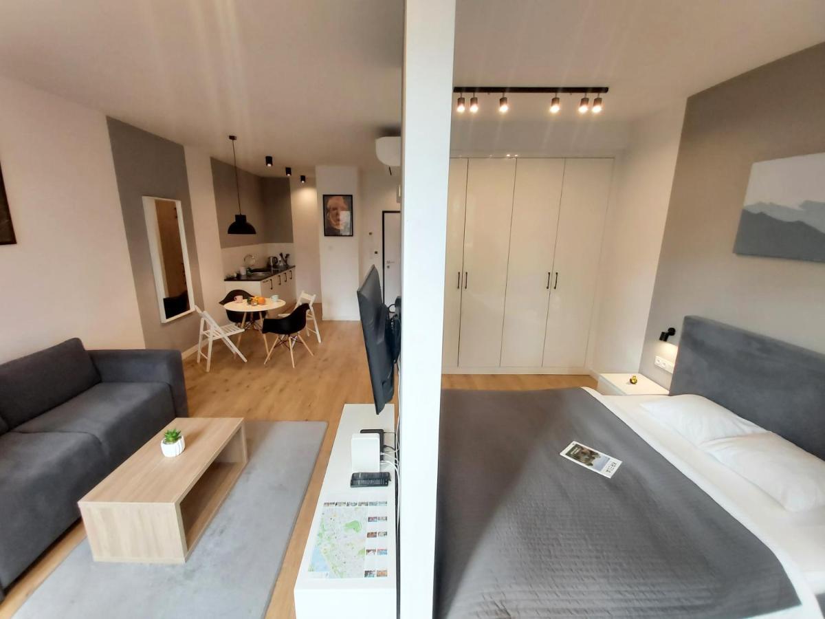 Chill Apartments Expo Slawinska Варшава Екстериор снимка