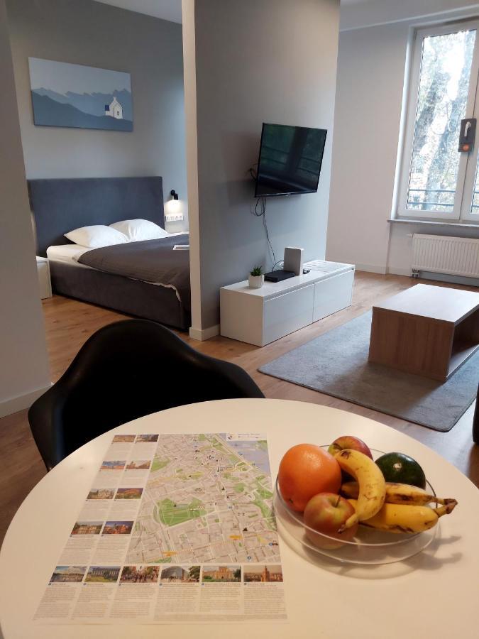 Chill Apartments Expo Slawinska Варшава Екстериор снимка